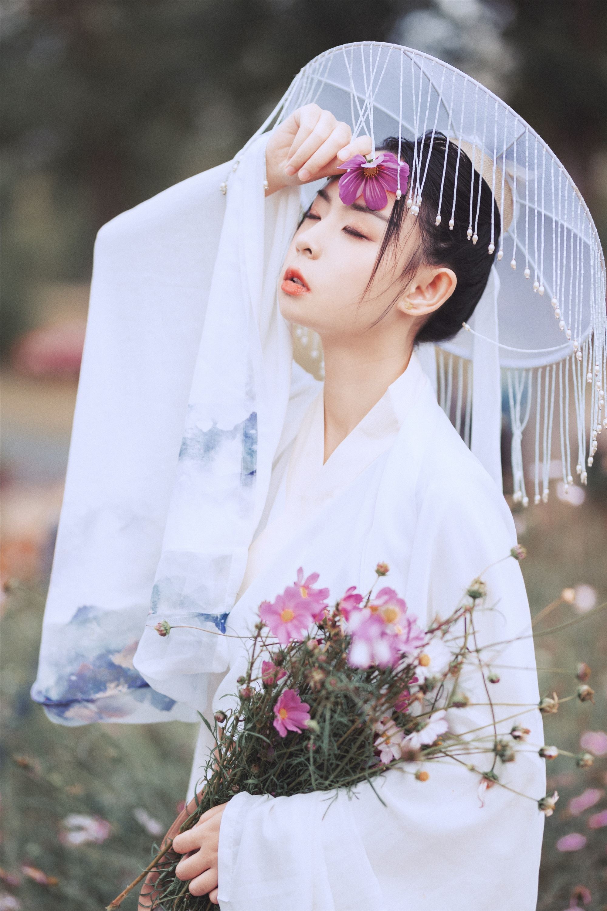 YITUYU艺图语 2021.09.04 白衣隐 冯友薇